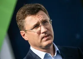 Новак объяснил, зачем переводить платежи за газ в рубли