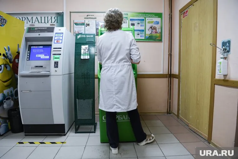 Желающих вести чужое хозяйство немного, несмотря на рост зарплаты