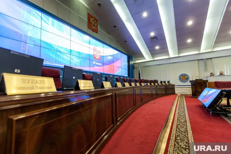 Решение об избрании приняли новые члены комиссии