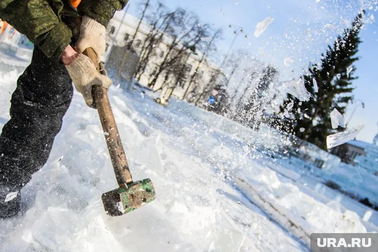 Школьник успел ударить учительницу несколько раз молотком