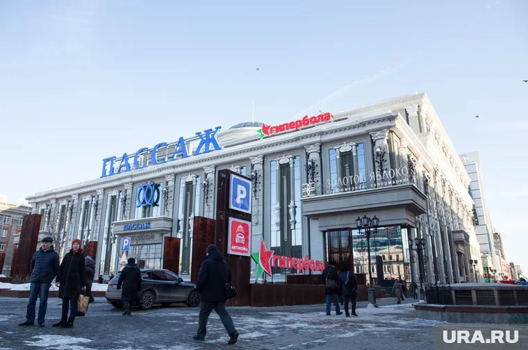Подростки грабили прохожих возле «Пассажа»