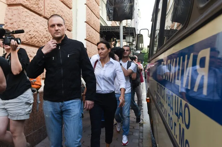 Пресс-конферения Сергея Удальцова в агентстве Росбалт. Москва, удальцов сергей, удальцова анастасия