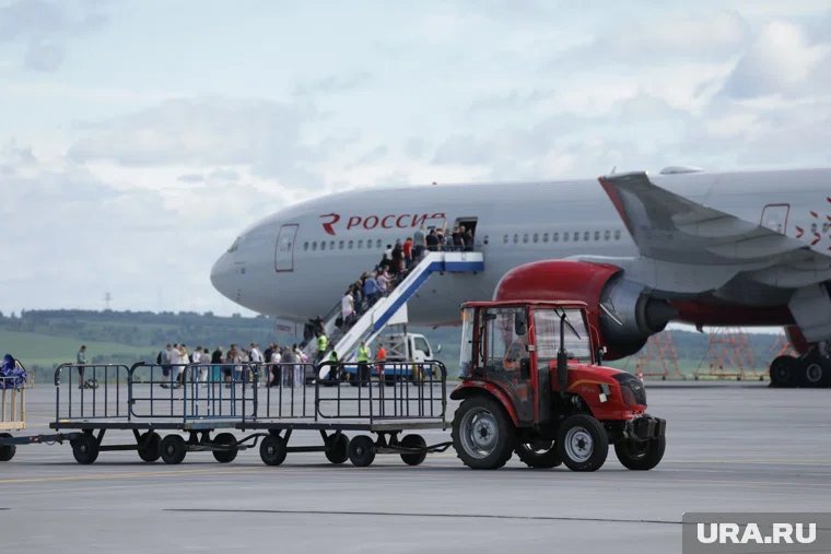 Задержки затронули рейсы, направляющиеся в Усть-Хайрюзово, Тиличики, Новосибирск и Палану