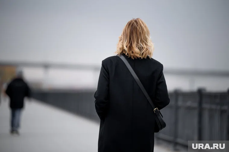 Девушка употребляла запрещенные вещества и била ребенка