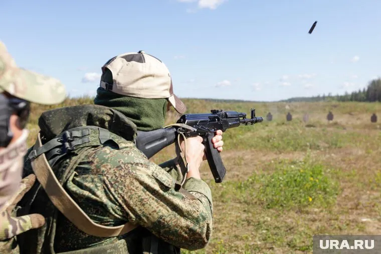 Ради службы в армии курганец решил закрыть больничный (архивное фото)