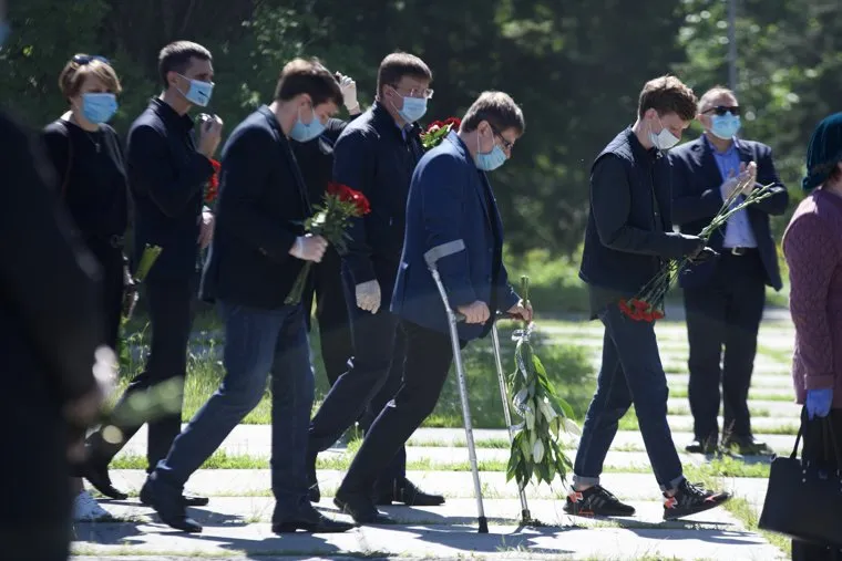 Похороны Елены Дерягиной. Екатеринбург 