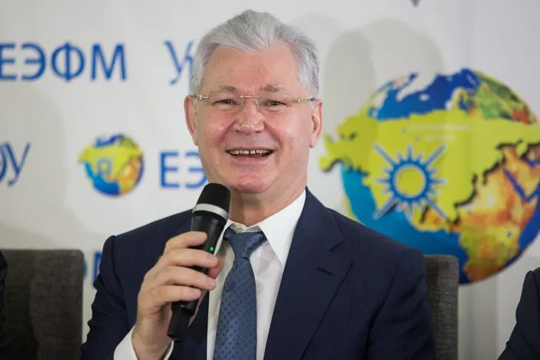 ЕЭФМ в УрГЭУ. Пресс-завтрак с Бордюжей и Ко. Екатеринбург, федоров михаил