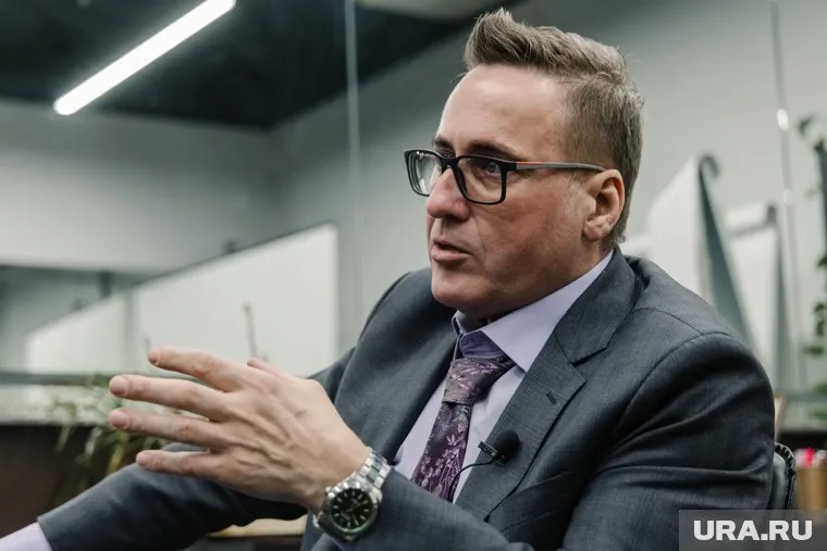 Политолог Евгений Минченко: карьеру в России теперь можно делать через Донбасс