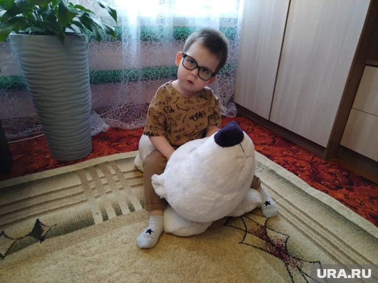 Артемий с рождения страдает синдромом «Ся-Гиббса»