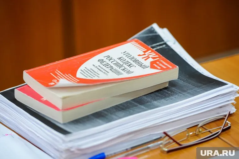 Следователи разбираются в происшествии, которое произошло на улице Академика Макеева