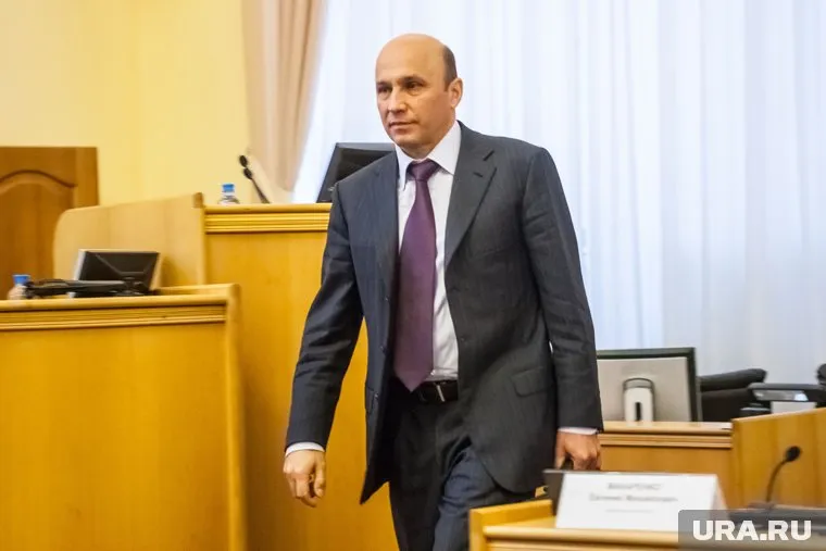 Сергей Сарычев молча выслушал извинения