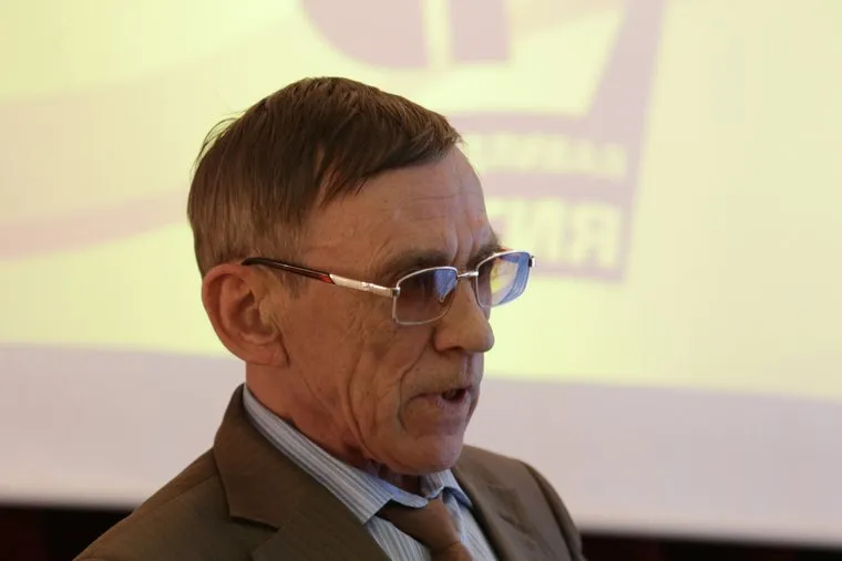 Конференция партии "Справедливая Россия" по Пермскому краю. Владимир Аликин, кандидат в губернаторы от партии. Пермь