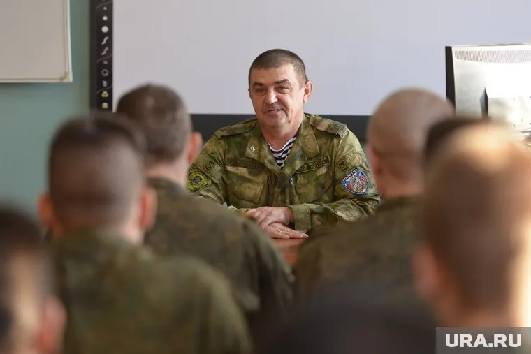 Юрий «Ангел» Гагарин рассказал студентам военного учебного центра при ЮУрГУ про СВО