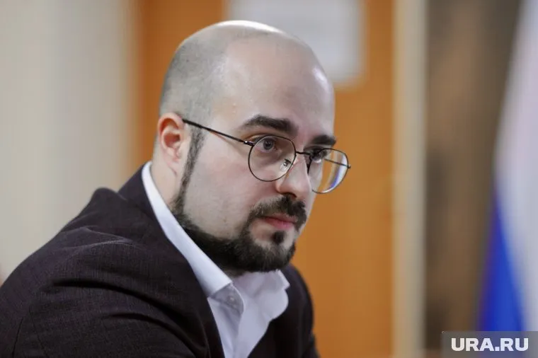 По словам адвоката Михаила Кириенко, правоохранители перестали утруждать себя поиском фактуры и обстоятельств по делам