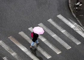 Курганцы просят сделать пешеходный переход у алкомаркета