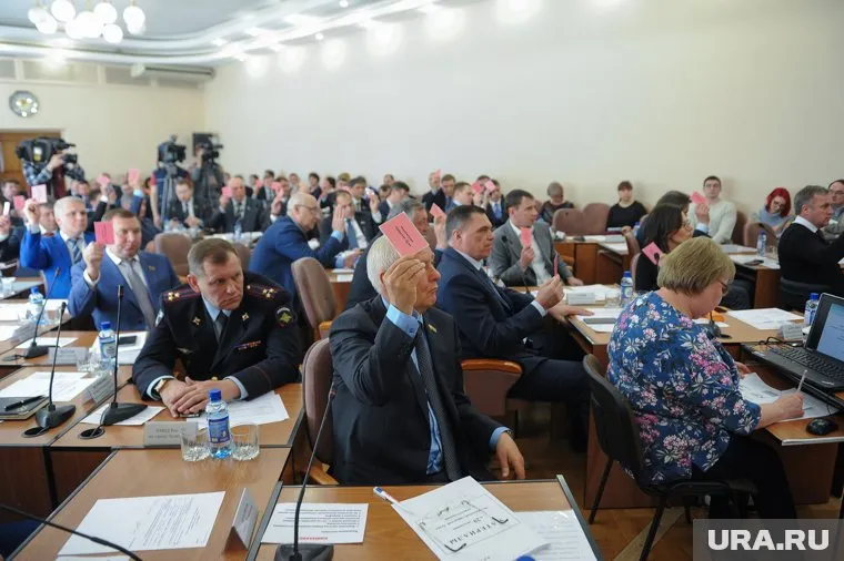 Депутаты поддержали решение мэрии о выплате долга