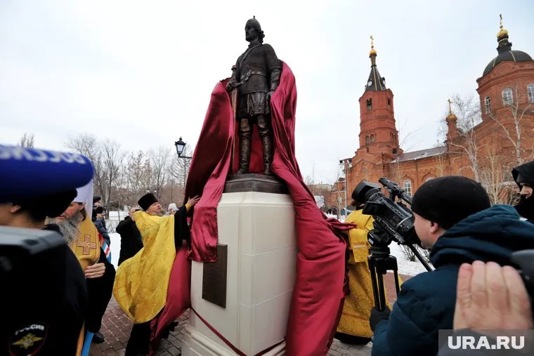 В Кургане открыли памятник Александру Невскому