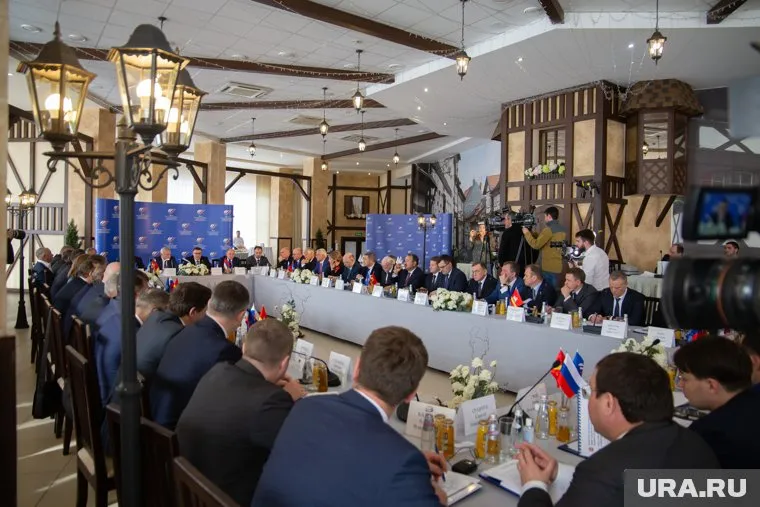 В СПП Челябинской области приняли завод и банк