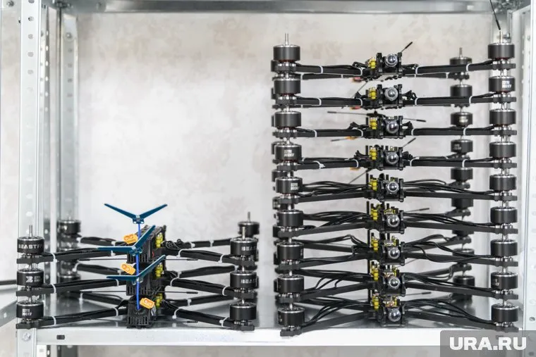 FPV-дроны выпускают уже восемь месяцев