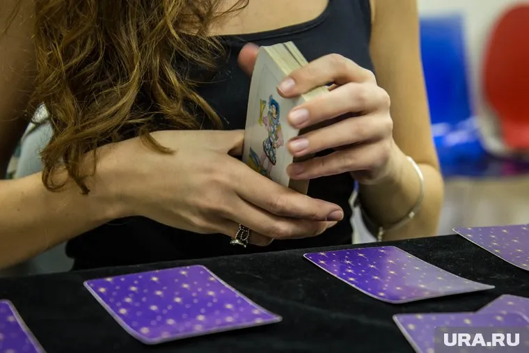 На свои мероприятия маги будут приглашать только проверенных людей