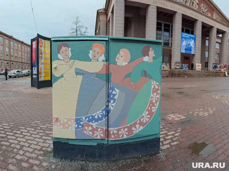 Художники смогли оперативно восстановить испорченный арт-объект 