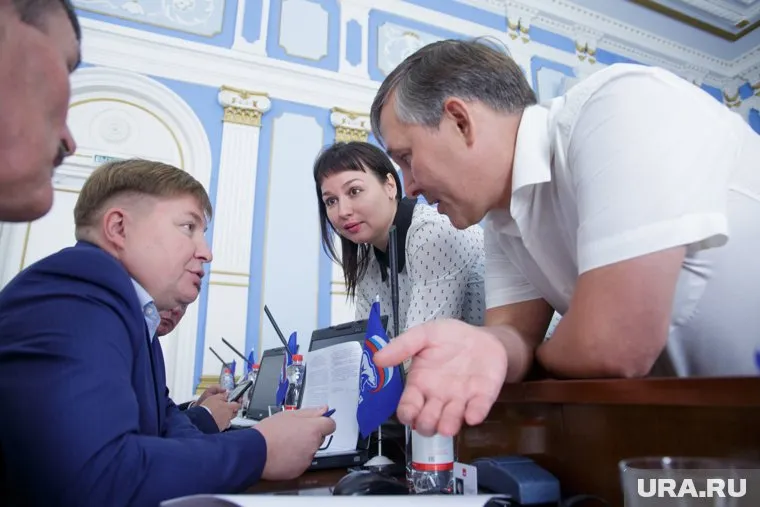 Увольнение замглавы Перми обсуждают второй день