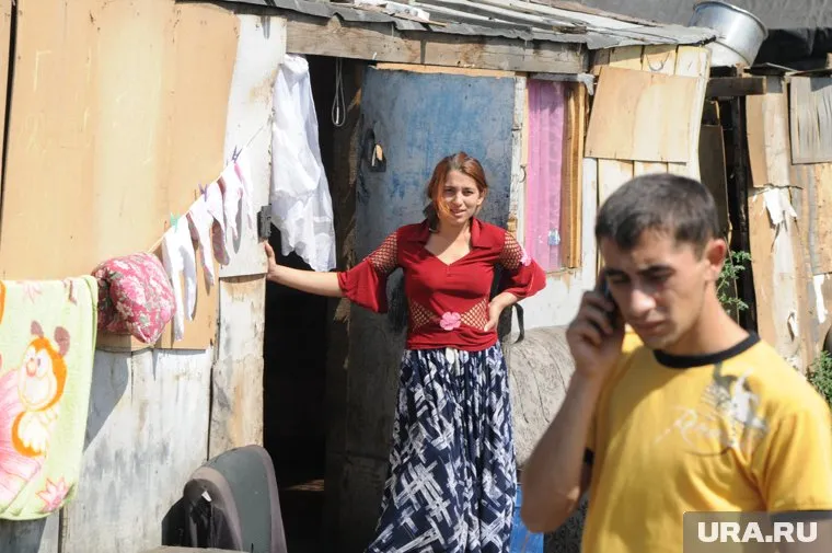 Чемодановку покинуло только около 40 цыган