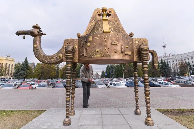 Год Тефтелеву. Челябинск., верблюд