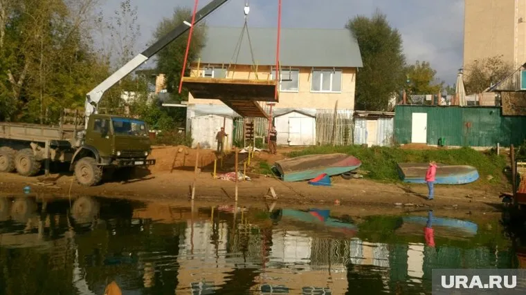 Мэрия отказалась от единственного пляжа для инвалидов, но его строят без помощи чиновников
