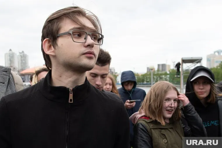 На данный момент блогера нет в открытых базах данных розыска МВД