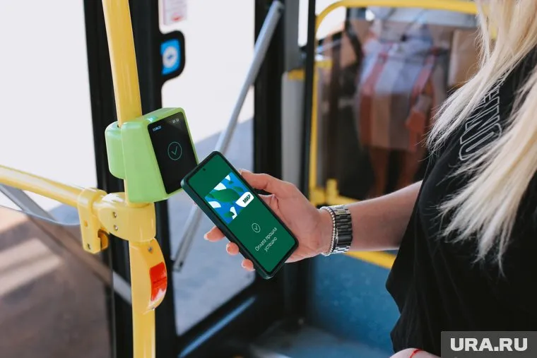 Скидка на проезд доступна только владельцам электронных карт «Мир» или «Уралочка»