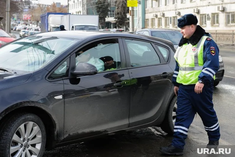 Более 50 свердловских полицейских отказались от взяток в этом году