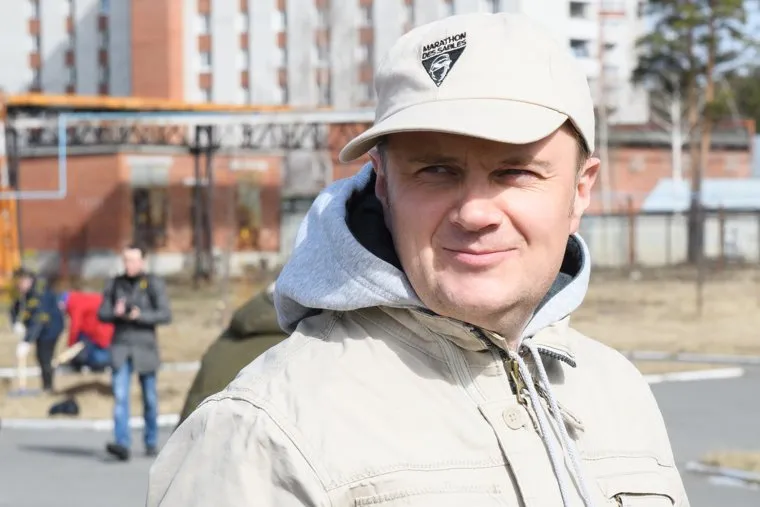 Правительственный субботник у Госпиталя ветеранов всех войн. Екатеринбург , иванов александр