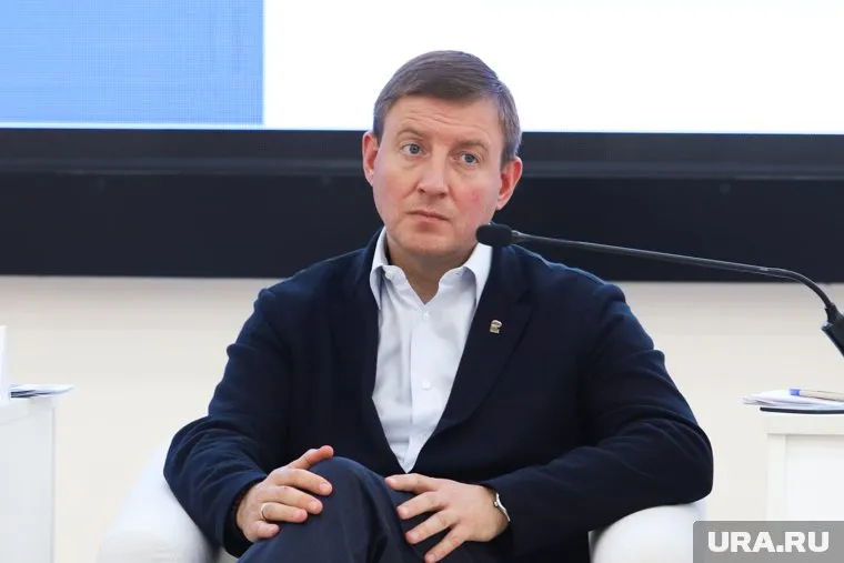 Руководитель ЕР Андрей Турчак получил письмо от депутата Артема Исламова