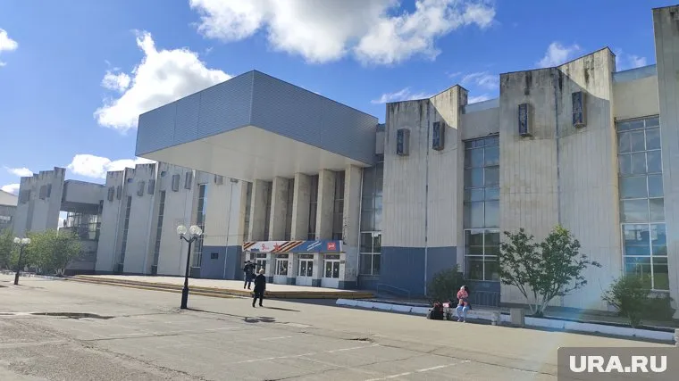 В РЖД пообещали сохранить панно из старого здания