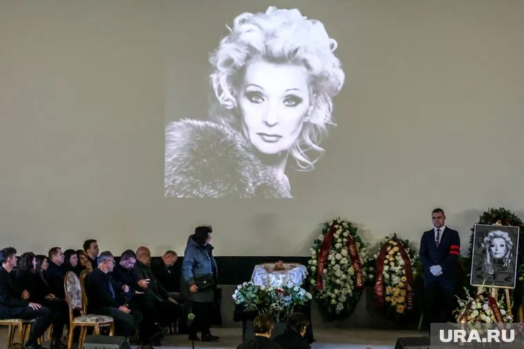 Прощание со Светланой Светличной прошло в Доме кино