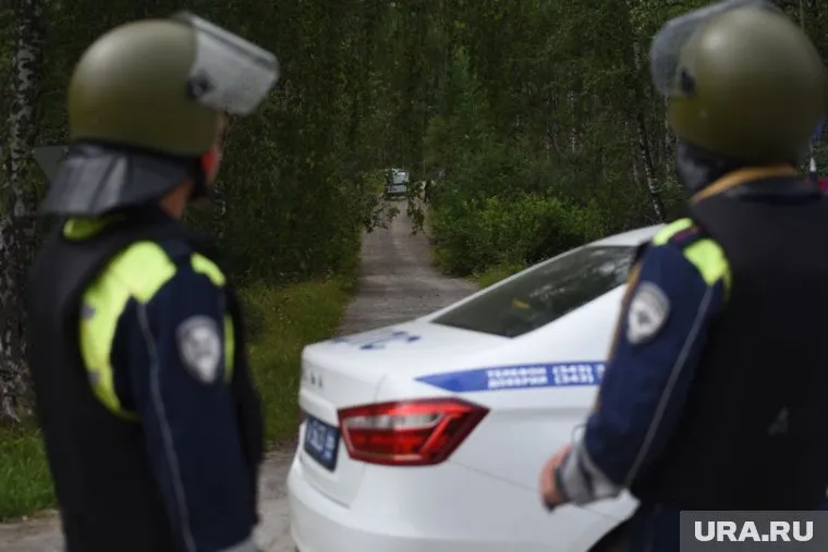 Вечером 7 августа вернувшийся в отпуск боец СВО напал на бывшую жену и ее нового мужа