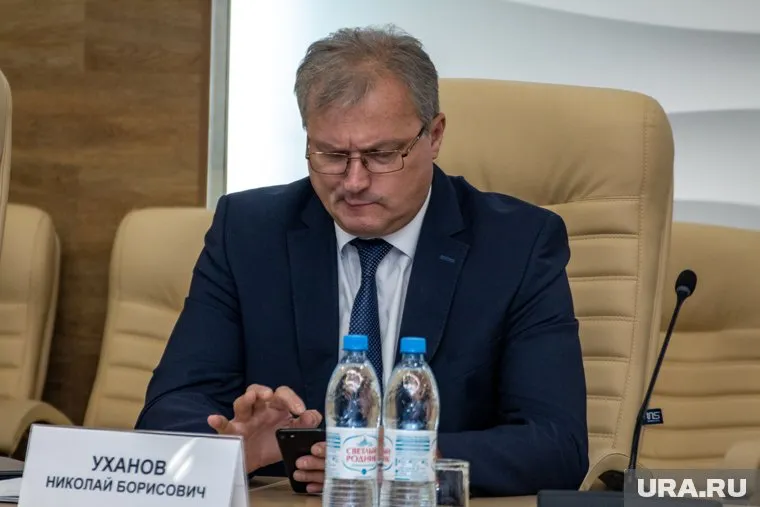 Экс-министра транспорта Пермского края Николая Уханова оштрафовали на 20 тысяч рублей