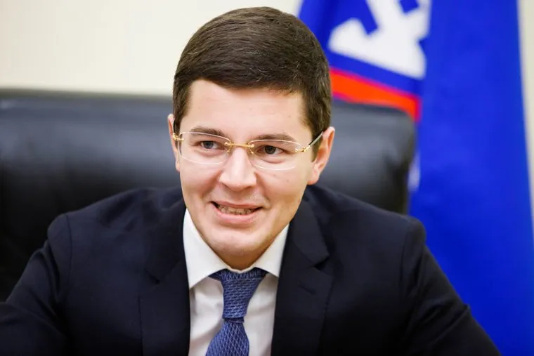 Дмитрий  Артюхов, заместитель губернатора ЯНАО по экономике. Салехард, улыбка, артюхов дмитрий