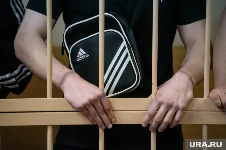 Подросток попал за колючую проволоку после очередной кражи и нападения