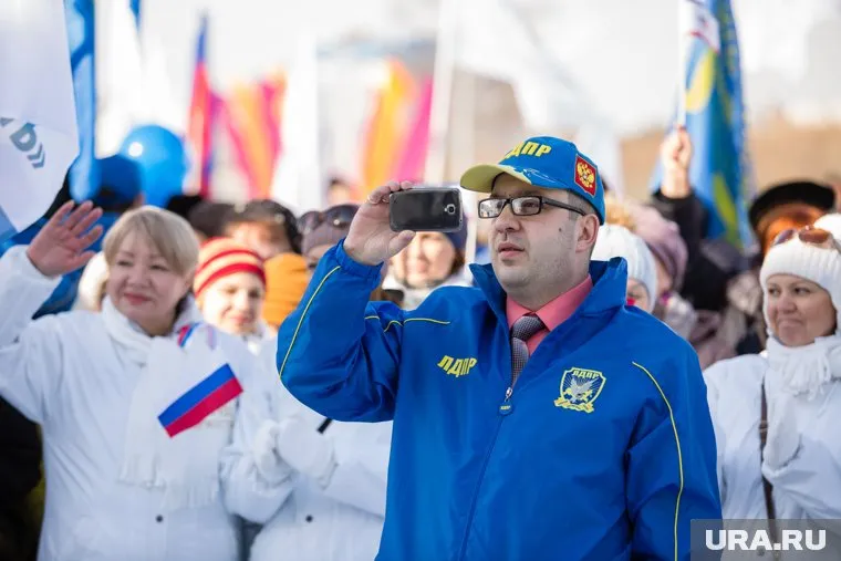 Председателем был единогласно избран Виктор Сысун