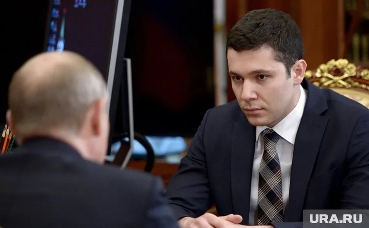 Алиханов уверяет, что не знал о значении нашивок