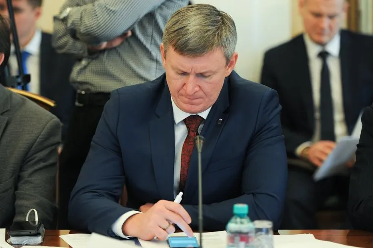 Полпред по УрФО Игорь Холманских, губернаторы Южного Урала и Курганской области и другие партийные лидеры на заседании межрегионального координационного совета «Единой России». Челябинск, фролов дмитрий