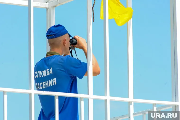 Спасение на одном из пляжей Сочи стоит 800 рублей