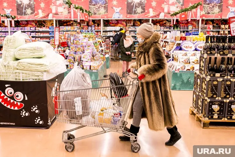 Россиянам советуют делать инвестиционные покупки, а не тратиться на дорогую еду