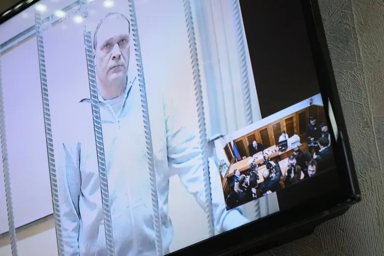 Мера пресечения главе администрации Верх-Исетского района Александру Бреденко. Екатеринбург, бреденко александр