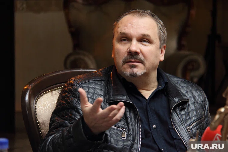 Сергею Федотову пока не видать нового помещения для театра