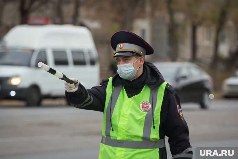 В причинах аварии разбираются сотрудники ГИБДД