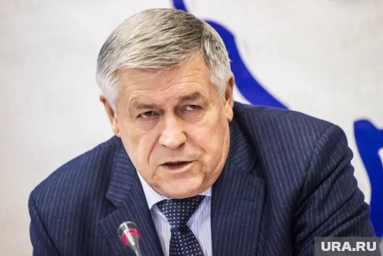 Эрнест Валеев попытался уверить журналистов, что бойкот — это лишь фантазия СМИ