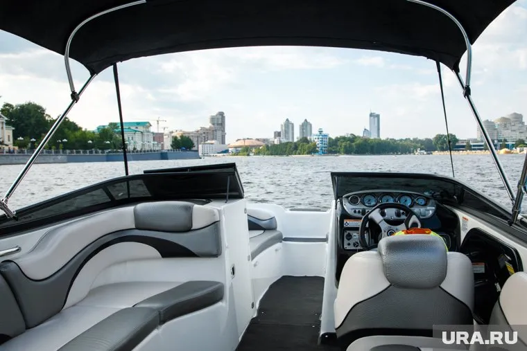 Сейчас мальчик в больнице. Ему сделали операцию